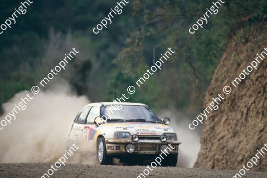 1987 Safari 9 Rauno Aaltonen, Lofty Drews Opel Kadett GSi (courtesy Roger Swan) (10)