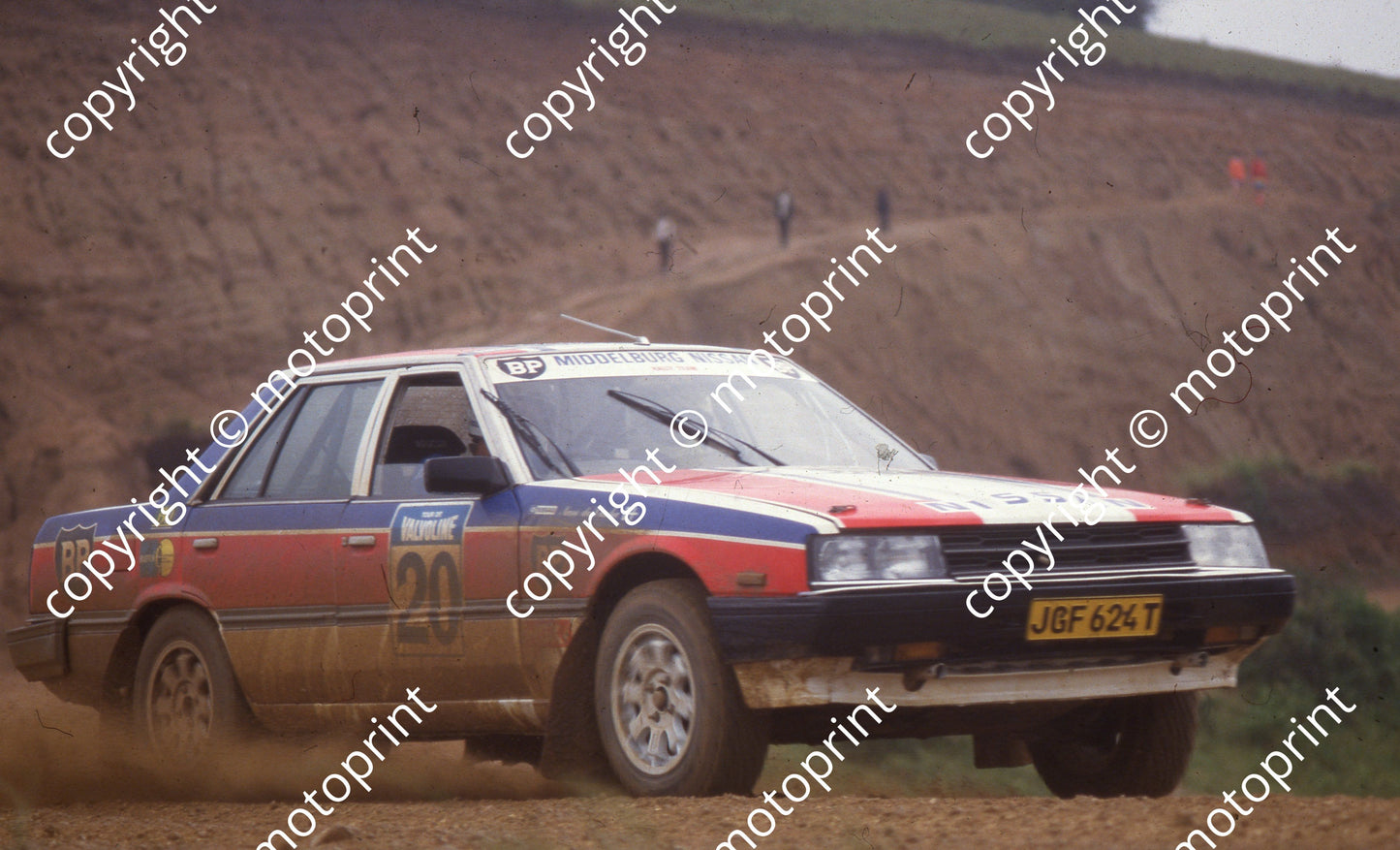 1987 Tour de Valvoline Rally 20 Nino da Cunha....Skyline check (Colin Watling Photographic) (23)