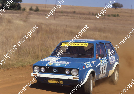 1987 Wesbank INtnl Rally 15 Leon Botha, Francois Jordaan Golf (Colin Watling Photographic) (15)