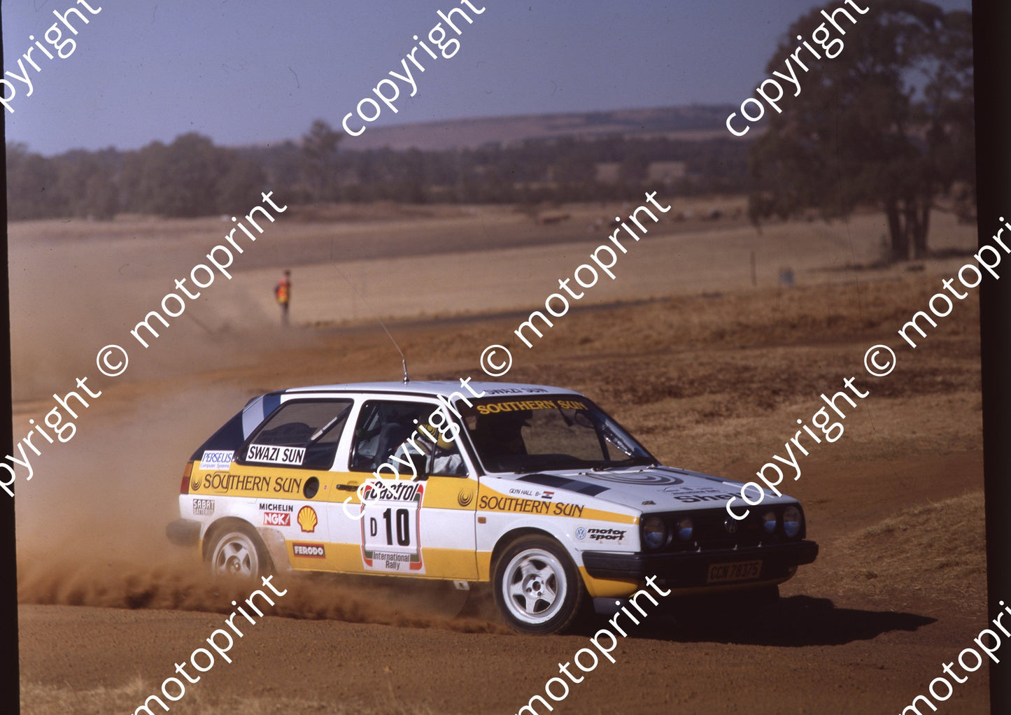 1988 Castrol Intnl Rally 10 Glyn Hall, Martin Botha Golf (Colin Watling Photographic) (35)