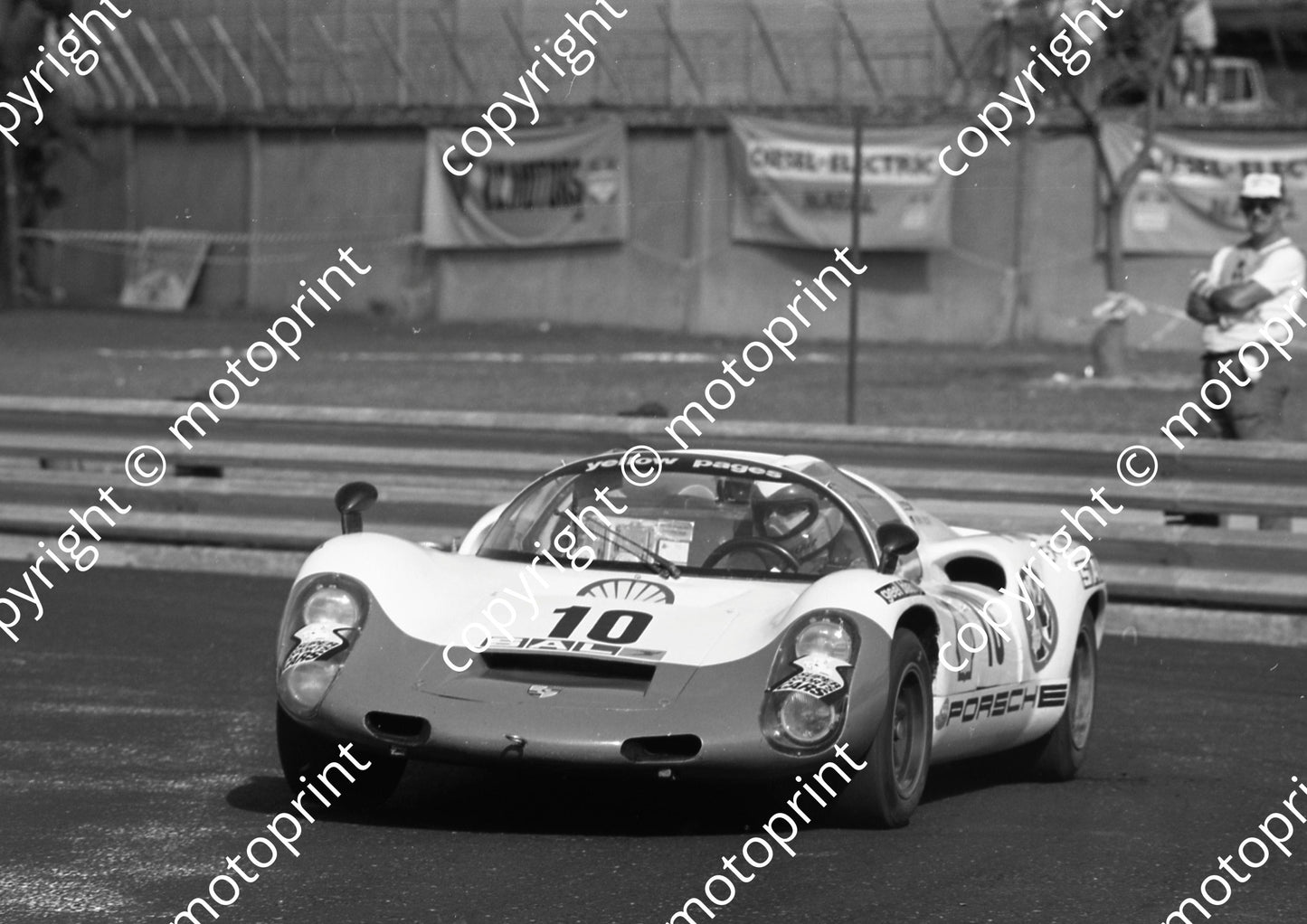 1988 Dbn ISP 10 Bernd Becker Porsche 910 (Colin Watling Photographic) (6)