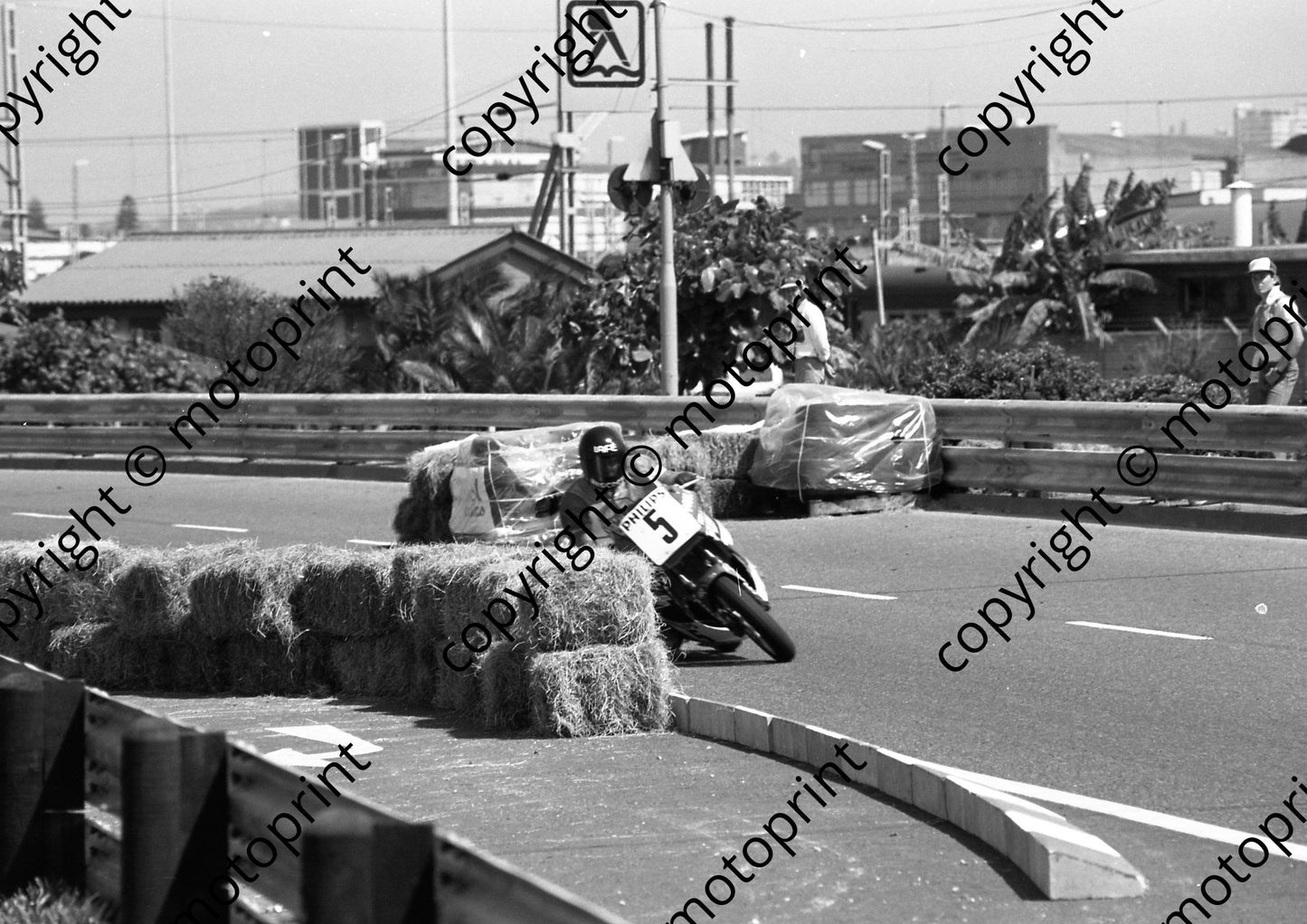 1988 Dbn MC 5 Dave Hiscock Honda VFR750 (Colin Watling Photographic) (15)