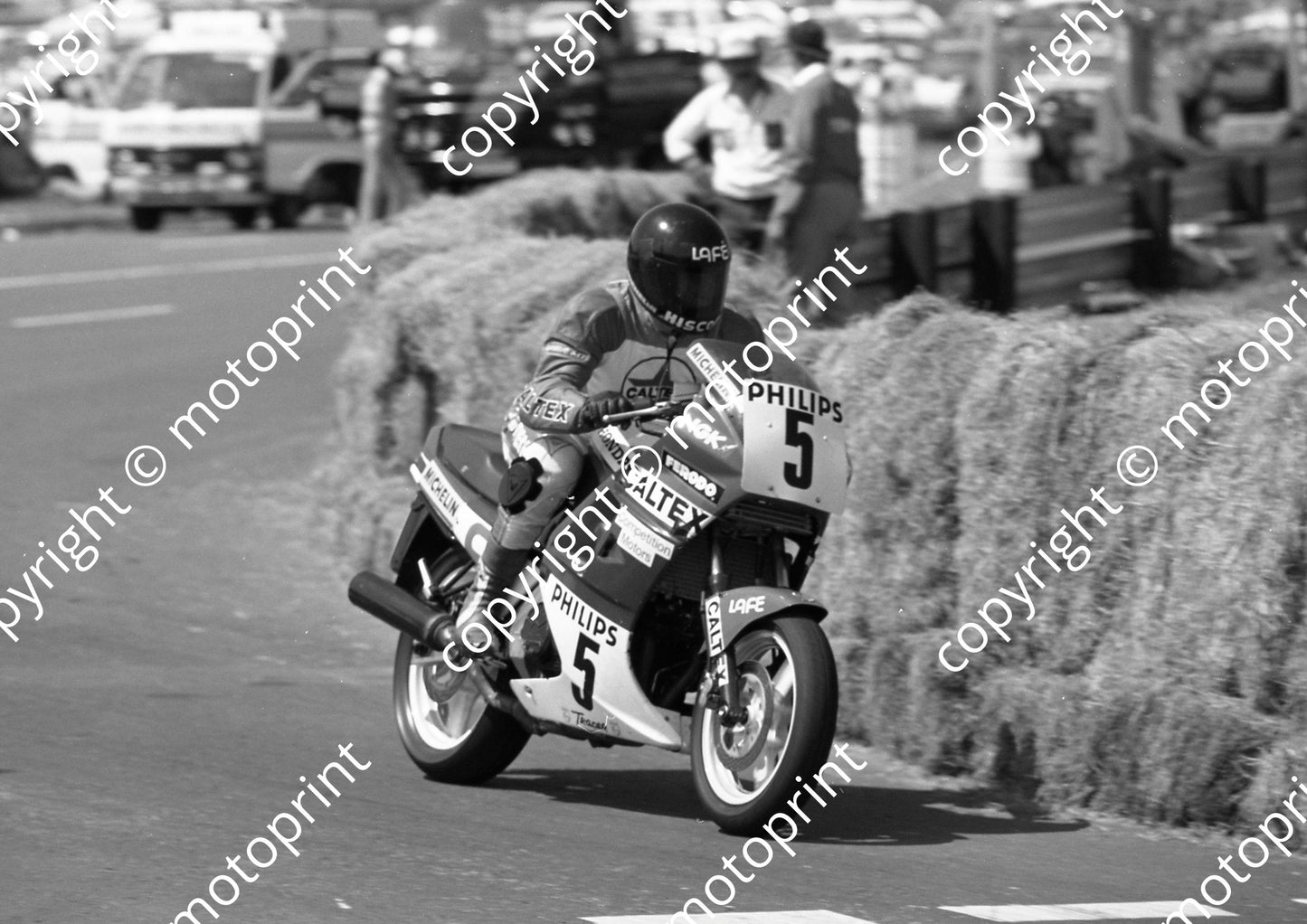 1988 Dbn MC 5 Dave Hiscock Honda VFR750 (Colin Watling Photographic) (16)