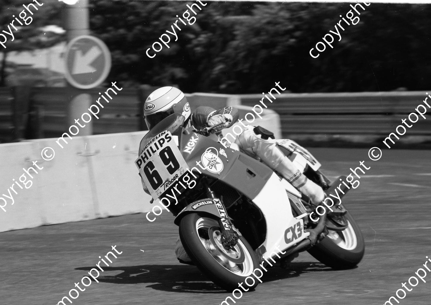 1988 Dbn MC 69 Dave Petersen Honda VFR750 (Colin Watling Photographic) (37)