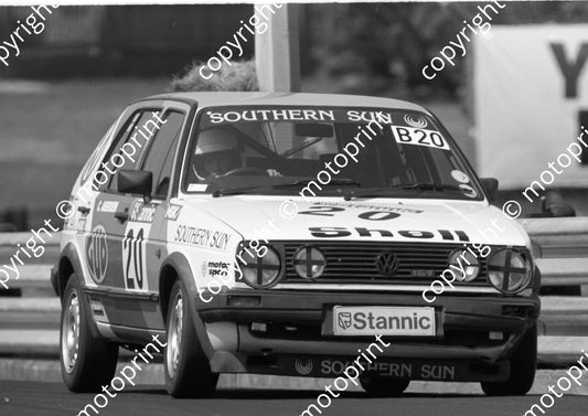 1988 Dbn Stannic 20 Chris Aberdein Golf GTi (Colin Watling Photographic)  (1)