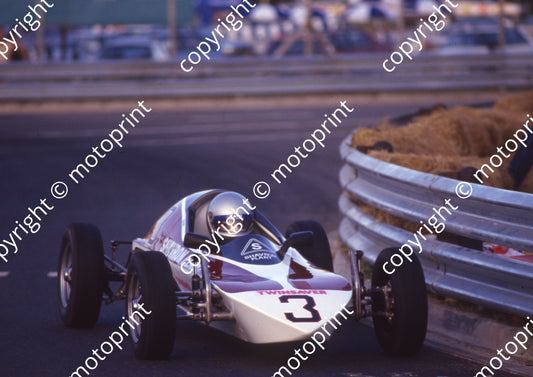 1988 Dbn street FV 3 Johan Gericke Mantis 12 (Colin Watling Photographic) (7)