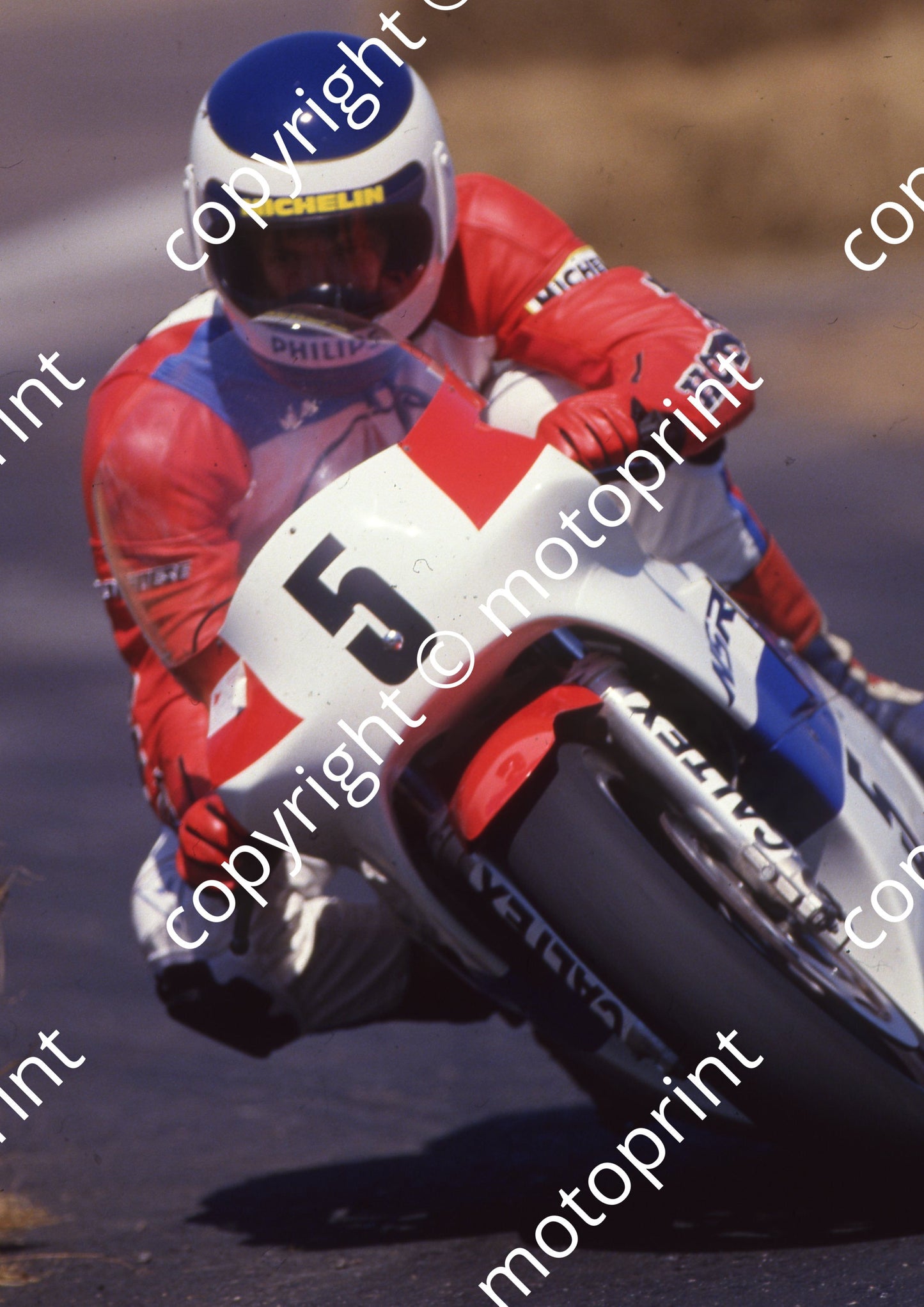 1988 Dbn street MC 5 Mike Wilson Honda RS250R(Colin Watling Photographic) (12) jpg