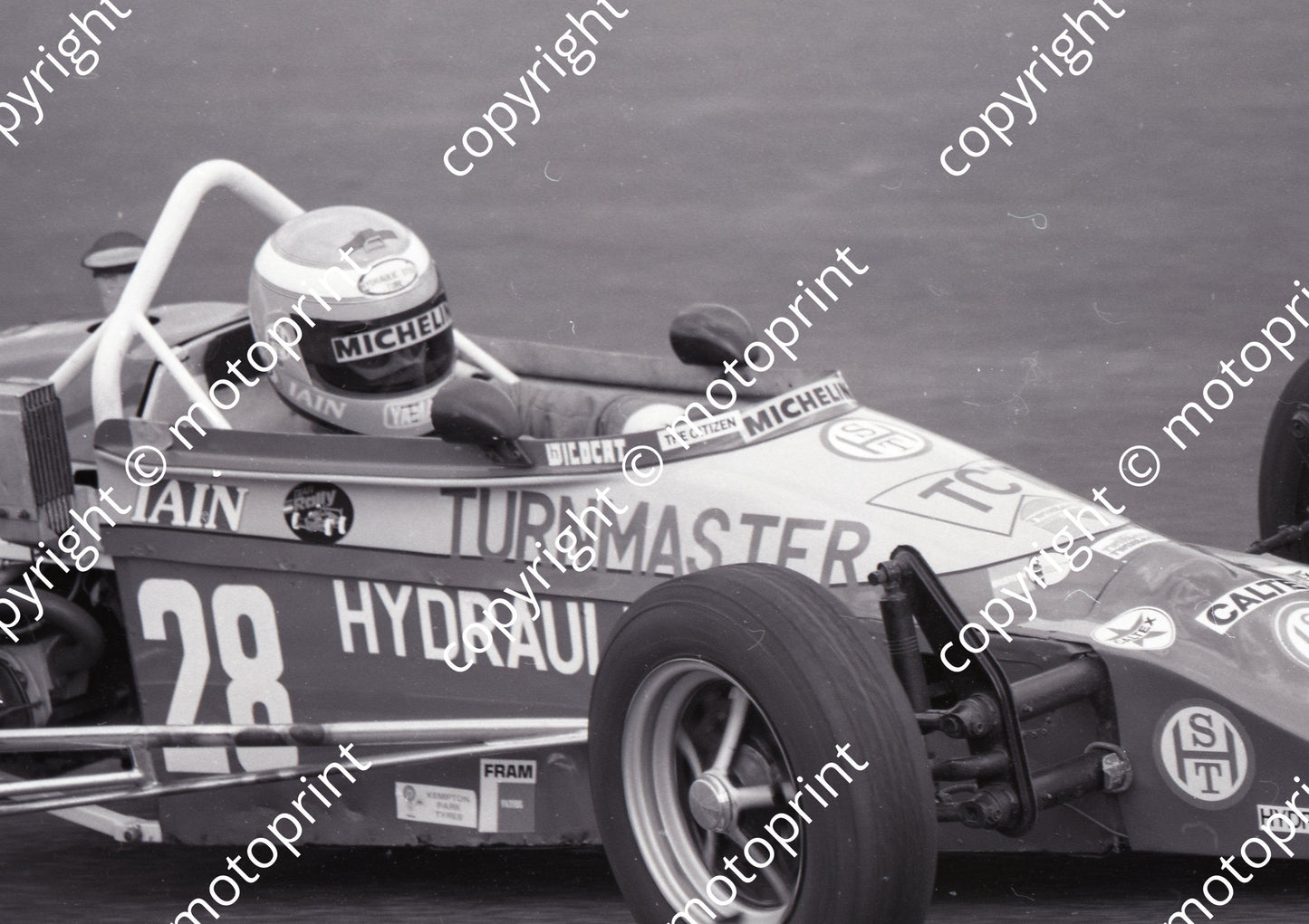 1988 Killarney FF 28 Nigel Townshend Van Diemen VD80 (Colin Watling Photographic) (2)