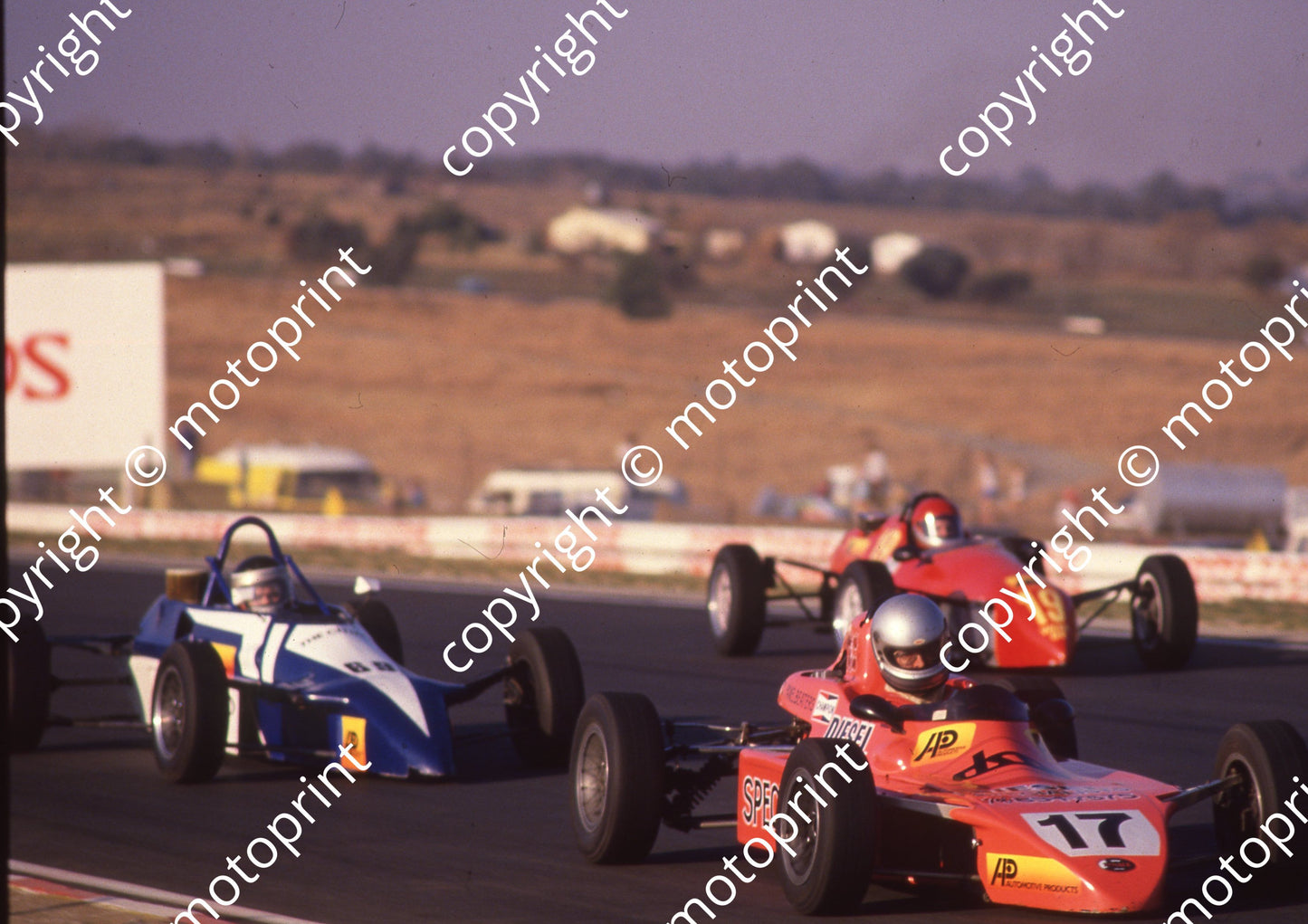 1988 Kya FF 17 Louis vd Merwe Royale 21 19 Cliff Wilkinson Wilkie 68 ....(Colin Watling Photographic) (3)