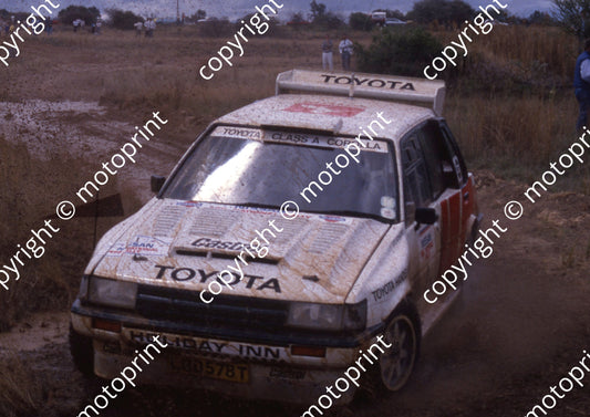 1988 Nissan 400 1 Serge Damseaux, Vito Bonafede Toyota Conquest(courtesy Roger Swan) (19)