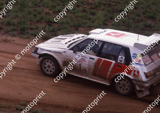 1988 Nissan 400 1 Serge Damseaux, Vito Bonafede Toyota Conquest(courtesy Roger Swan) (25)