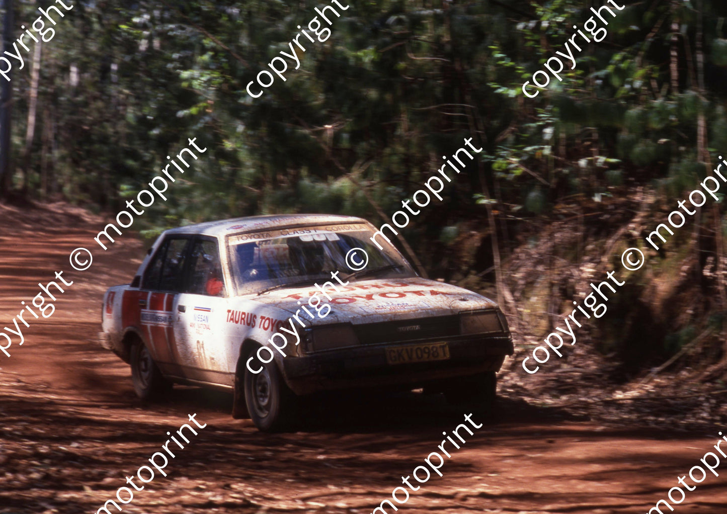 1988 Nissan 400 61 Tom Esterhuizen Martin Botha Corolla (courtesy Roger Swan) (1)