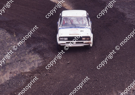 1988 Nissan 400 Rally 10 Lappies Labuschagne, Menno Havelaar Nissan POOR FOCUS (Colin Watling Photographic) (77)