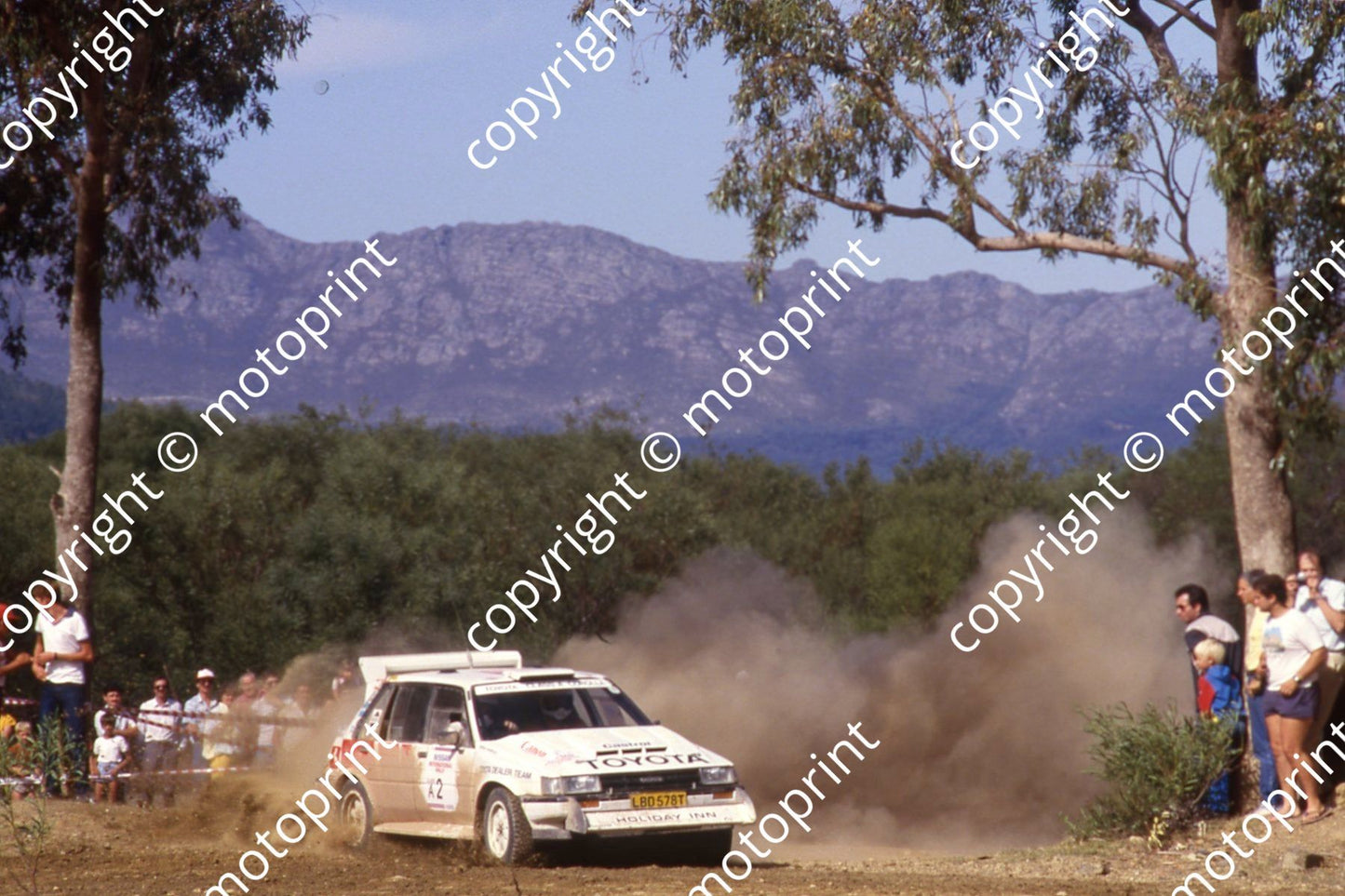 1988 Nissan Intnl 2 Serge Damseaux, Vito Bonavede Conquest 4WD(courtesy Roger Swan) (6)