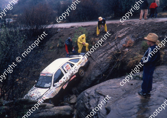 1988 Total 403 Vic Procter, Keith Botwood Sierra XR6 accident(courtesy Roger Swan) (7)