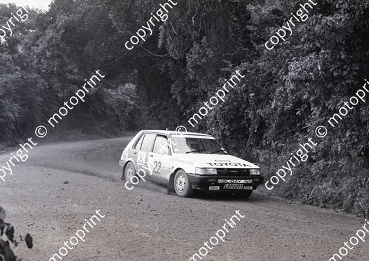 1988 Tour de Valvoline Rally 22 Roelof Fekken, Francois Jordaan Conquest (Colin Watling Photographic) (42)