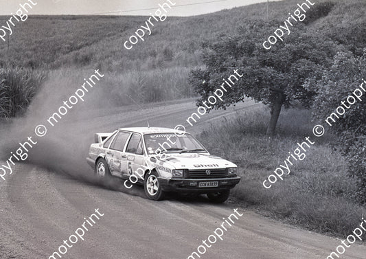 1988 Tour de Valvoline Rally 5 Nic de Waal, Guy Hodgson Passat (Colin Watling Photographic) (18)(1)