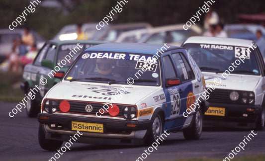 1989 EL Stannic 29 Terry Mos Golf (Colin Watling Photographic) (2)