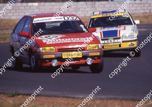 1989 KIllarney Castrol 6 Hr 32 N Brink, G van Schalkwyk Ford Laser 9 W Hepburn, D Joubert Opel 16V (Watling Photography) (131)