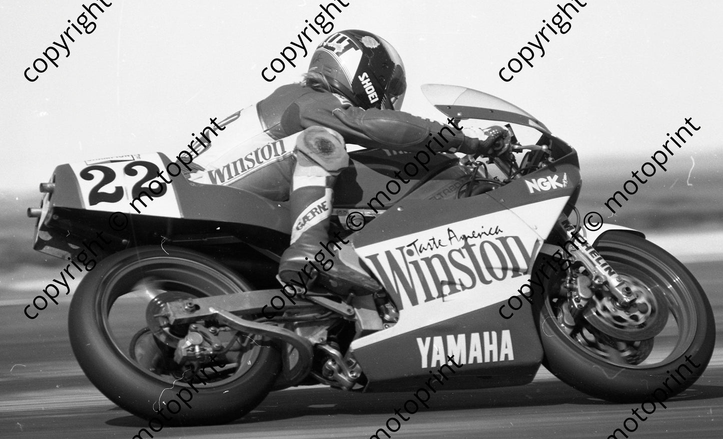 1989 Kya MC 22 Russell Wood Yamaha TZ (Colin Watling Photographic)549 (2)