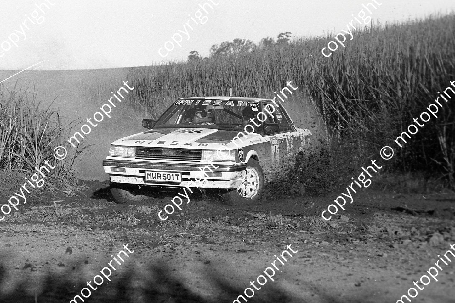 1989 Tour de Valvoline Rally 4 Hannes Grobler, Piet Swanepoel Skyline (Colin Watling Photographic) (2)