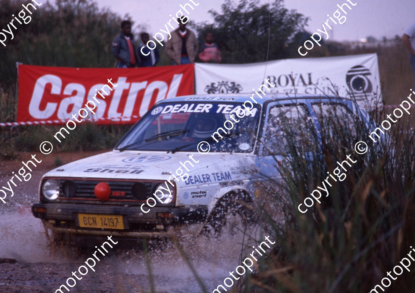 1990 Castrol Intnl 14 Paolo Piazza-Musso, Gill Tarlton VW Golf (R Swan) (13)