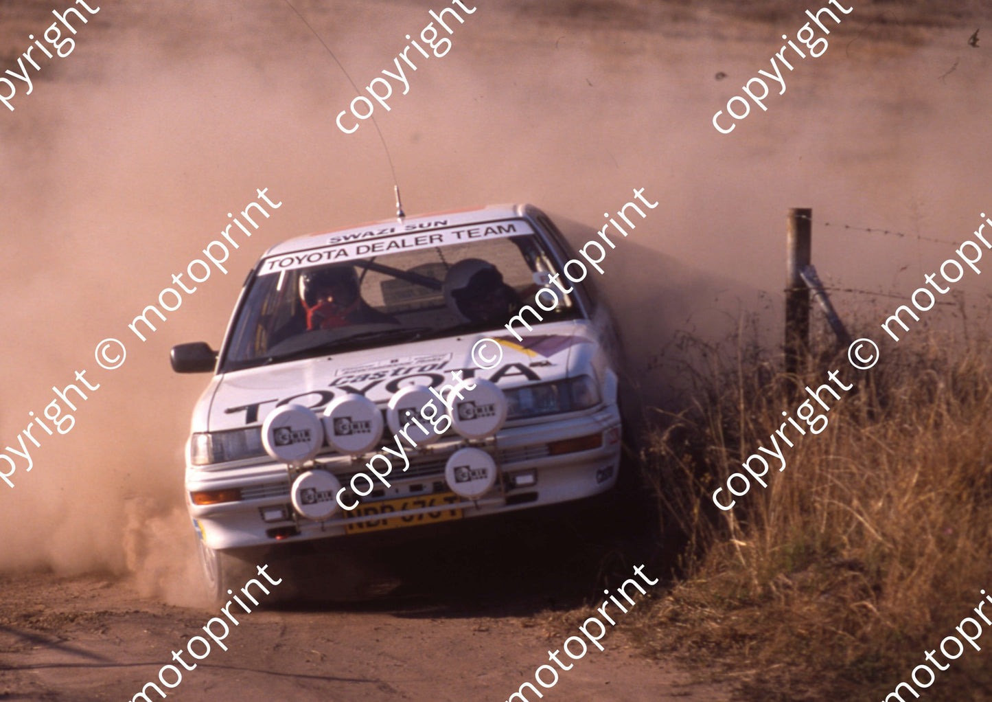 1990 Castrol Intnl 8 Nic de Waal, Guy Hodgson Toyota (R Swan) (13)