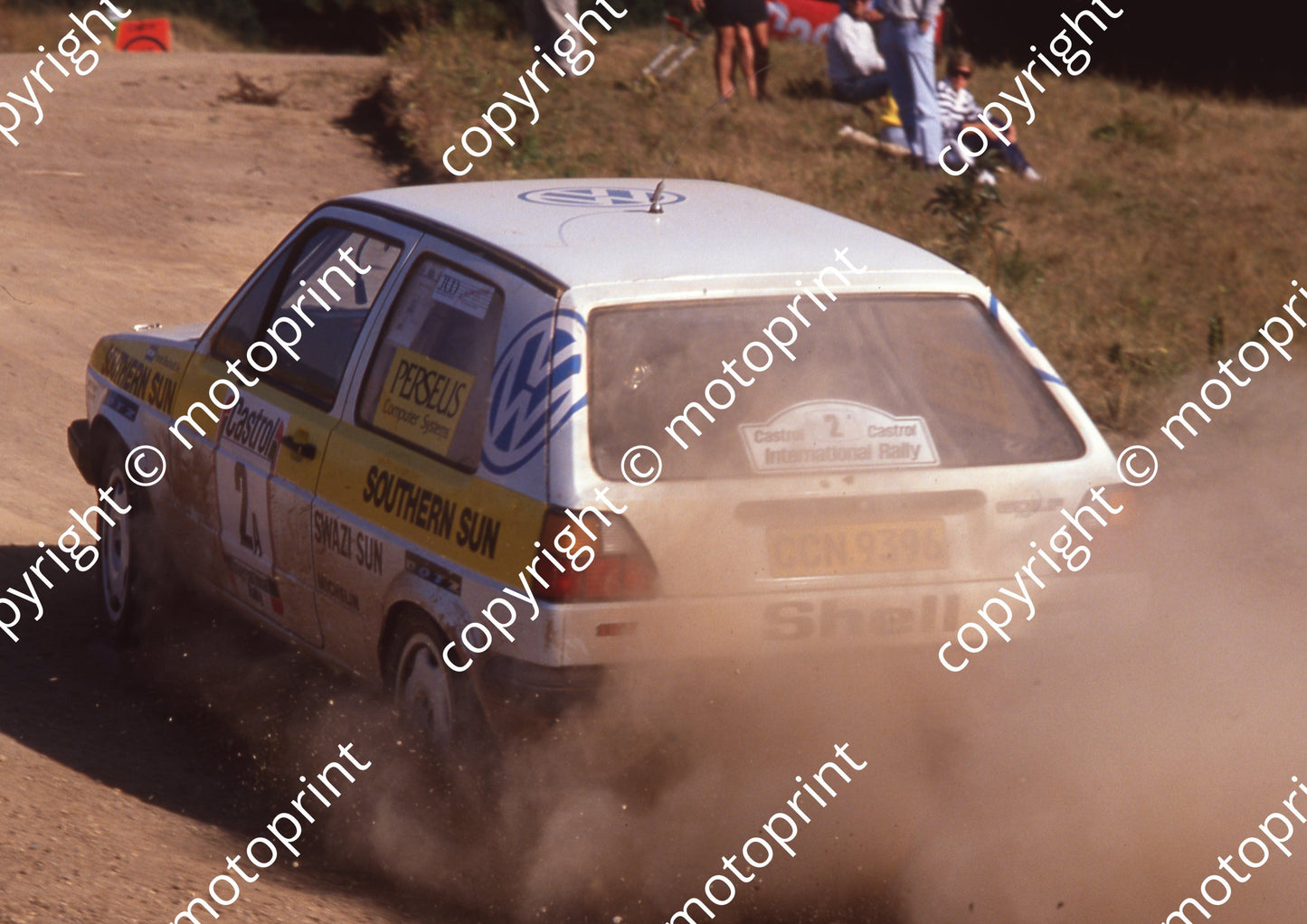 1990 Castrol Intnl Rally 2 Sarel vd Merwe, Franz Boshoff Golf (Colin Watling Photographic) (2)