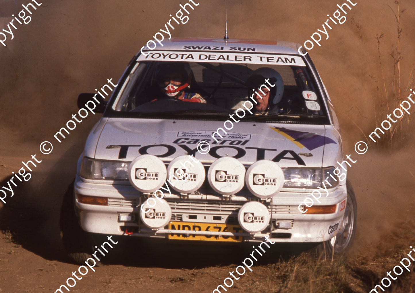 1990 Castrol Intnl Rally 8 Nic de Waal, Guy Hodgson Conquest (Colin Watling Photographic) (10)