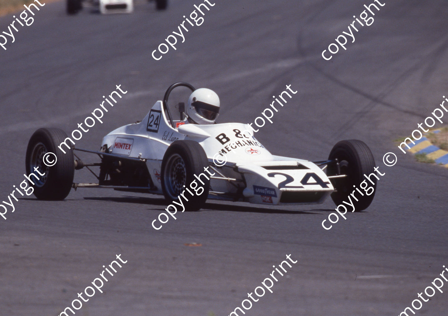 1990 Killarney FF 24 Ed Lunn Ray 83F (Colin Watling Photographic) (3)