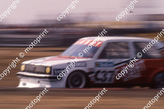 1990 Midvaal Wesbank C37 Peter Lanz Golf GTi scanned A4 (20x30cm) (courtesy Roger Swan) (3)