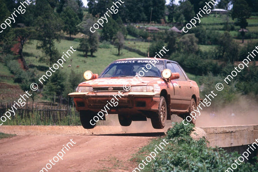 1990 Safari 17 Jim Heather-Hayes, Anton Levitan Subaru Legacy RS (courtesy Roger Swan) (41)