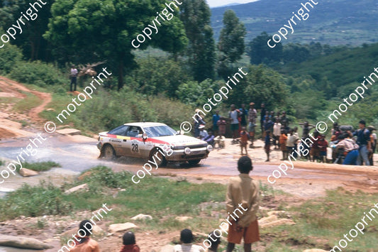 1990 Safari 28....Toyota (courtesy Roger Swan) (139)
