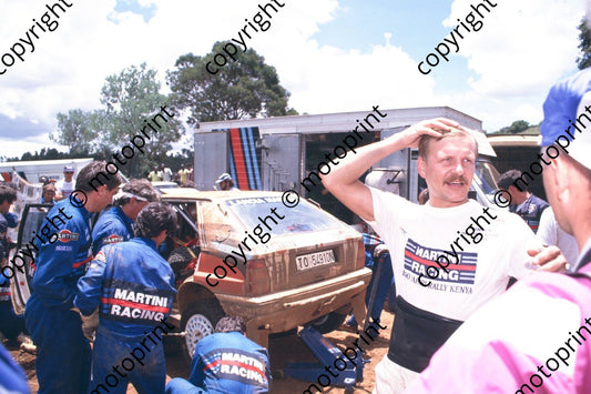 1990 Safari 5 Juha Kankkunen, Juha Piironen Lancia Delta service(RSwan) (2)