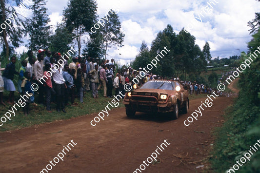 1990 Safari 67 Carlos Sainz, Luis Moya Celica GT-4 (courtesy Roger Swan) (82)