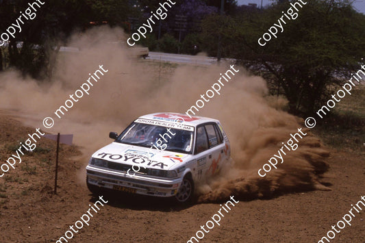 1990 Wesbank 11 Eric Sanders, Thilo van Westernhagen Toyota 2 (courtesy Roger Swan) (31)
