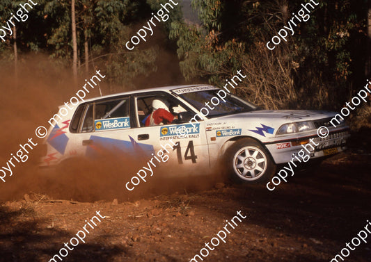 1990 Wesbank 14 Enzo Kuhn, Johan Sieling Toyota (courtesy Roger Swan) (23)
