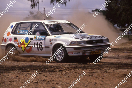 1990 Wesbank 16 Jimmy Girvan, Alan Castley Toyota 3 (courtesy Roger Swan) (11)