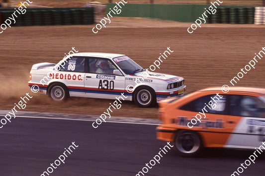 1991 Kya May Stannic A30 Hannes Oosthuizen BMW 325iS off track (R Swan) (47)