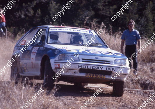 1991 NGK 5 Sarel vd Merwe, Franz Boshoff Ford   (courtesy R Swan) (39)