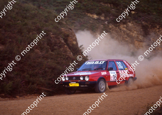 1991 VW Intnl 16 Leon Botha, Francois Jordaan Golf (courtesy R Swan) (21)