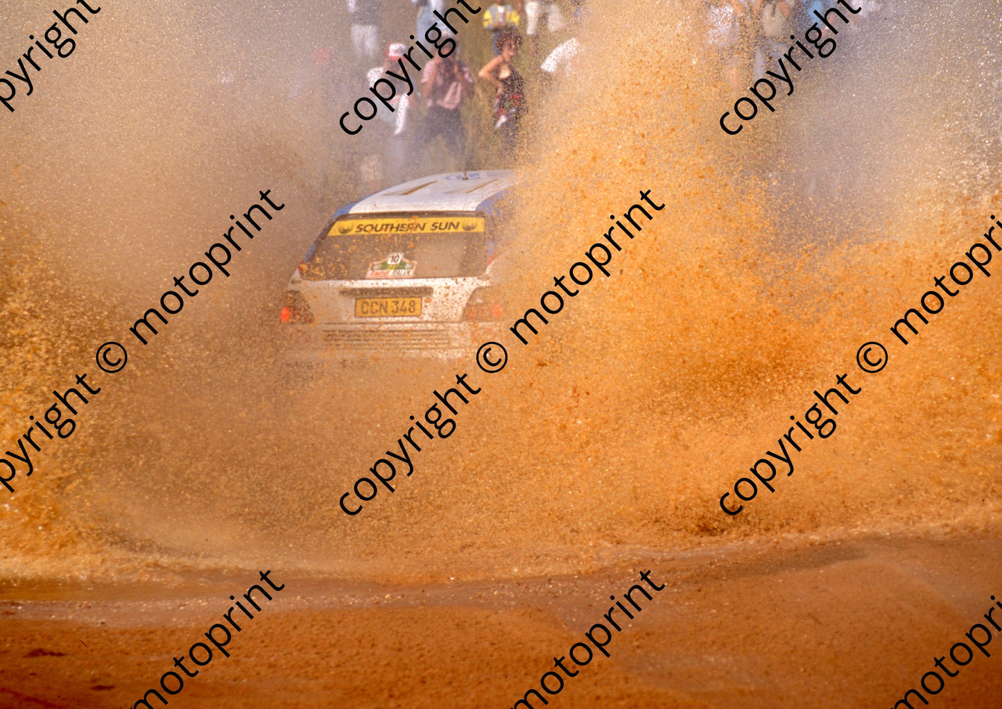 1992 Castrol Intnl 10 Jannie Habig, Mike Constable Golf (courtesy Roger Swan) (6)