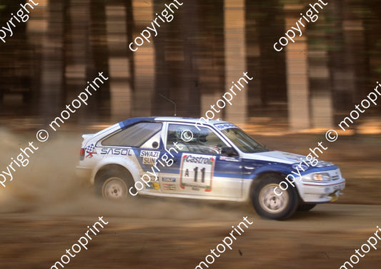 1992 Castrol Intnl 11 Glyn Hall, Martin Botha Ford (courtesy Roger Swan) (53)