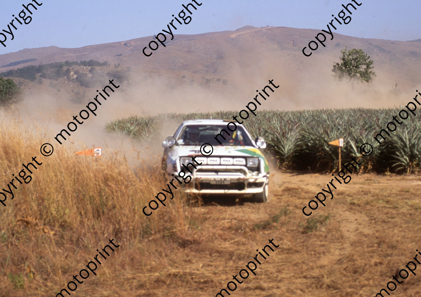 1992 Castrol Intnl 2 Billy Rautenbach, Surinder Thatthi Toyota (Roger Swan) (16)