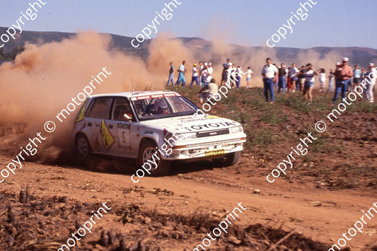 1992 Castrol Intnl 5 Serge Damseaux Vito Bonafede Toyota (R Swan) (10)