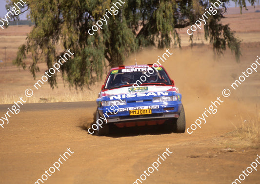 1992 Castrol Intnl 8 Hannes Grobler , Douglas Judd Sentra (courtesy Roger Swan) (5)