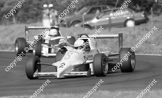 1992 EL GTi 2 Shaun vd LInde Swift 12 Iain Pepper Swift (Watling Phot(5)