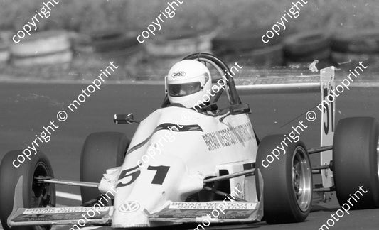 1992 EL GTi 51 Graham VosMatt-a-Daw (Watling Photo) (34)