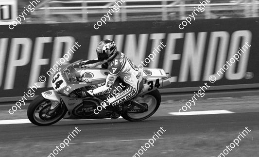 1992 Hockenheim German GP 500 34 Kevin Schwantz Suzuki RGV500 (Colin Watling Photographic) (2)