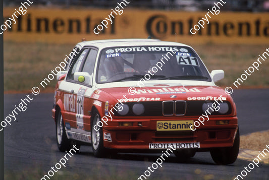 1992 Killarney 9 hr A11 Deon Schoeman, Johan van Loggerenberg, Ferdi de Vos BMW 325iS (courtesy Roger Swan) (18)